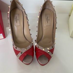 Valentino Rock Stud peep toe pumps